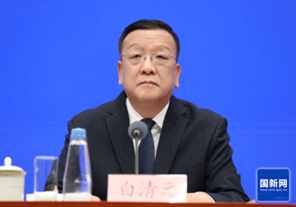 珺牛策略 市场监管总局：组织开展“特供酒”清源打链专项行动，共销毁“特供酒”13.2万瓶